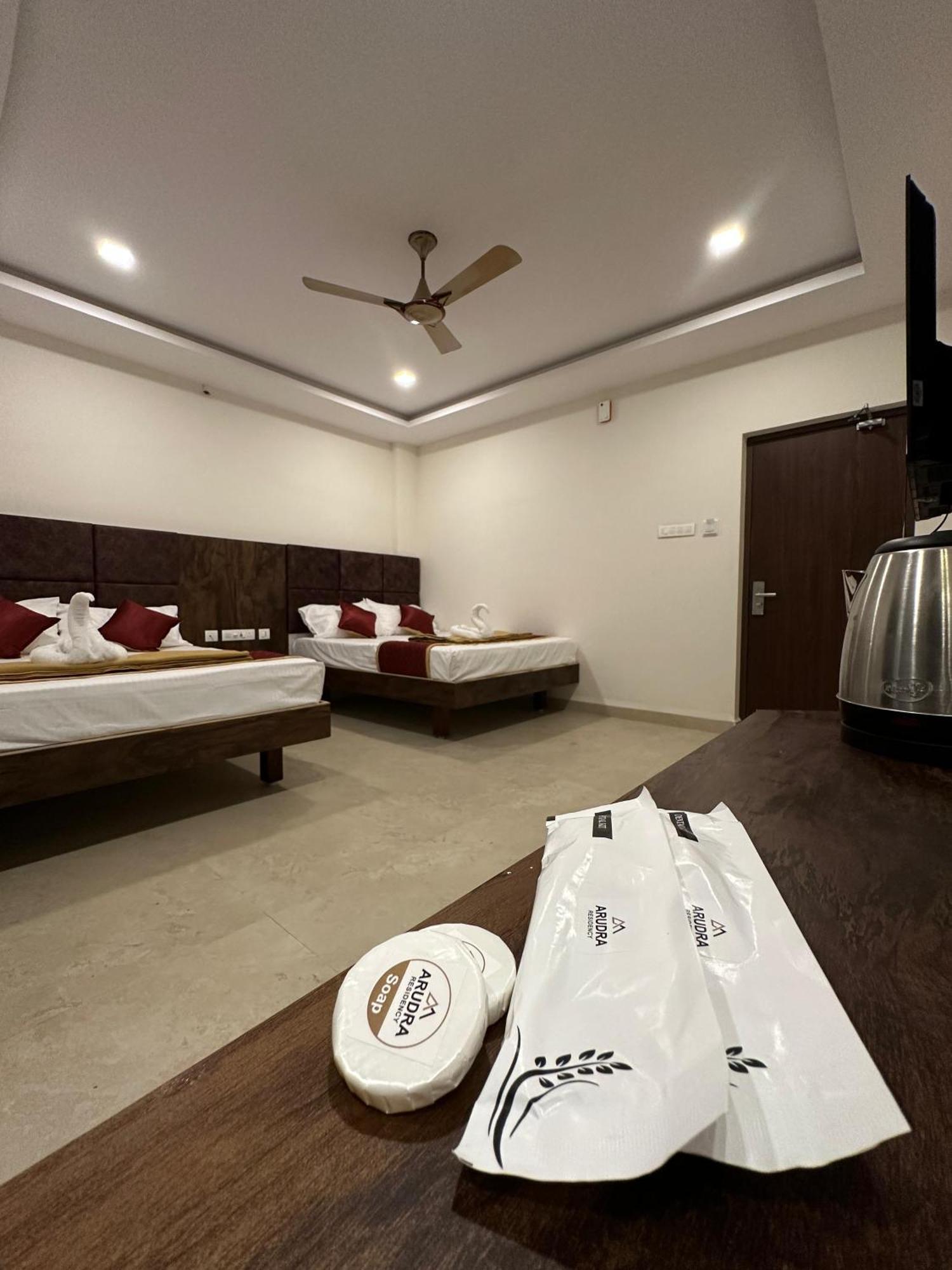 Hotel Arudra Residency Tiruvannāmalai Zewnętrze zdjęcie