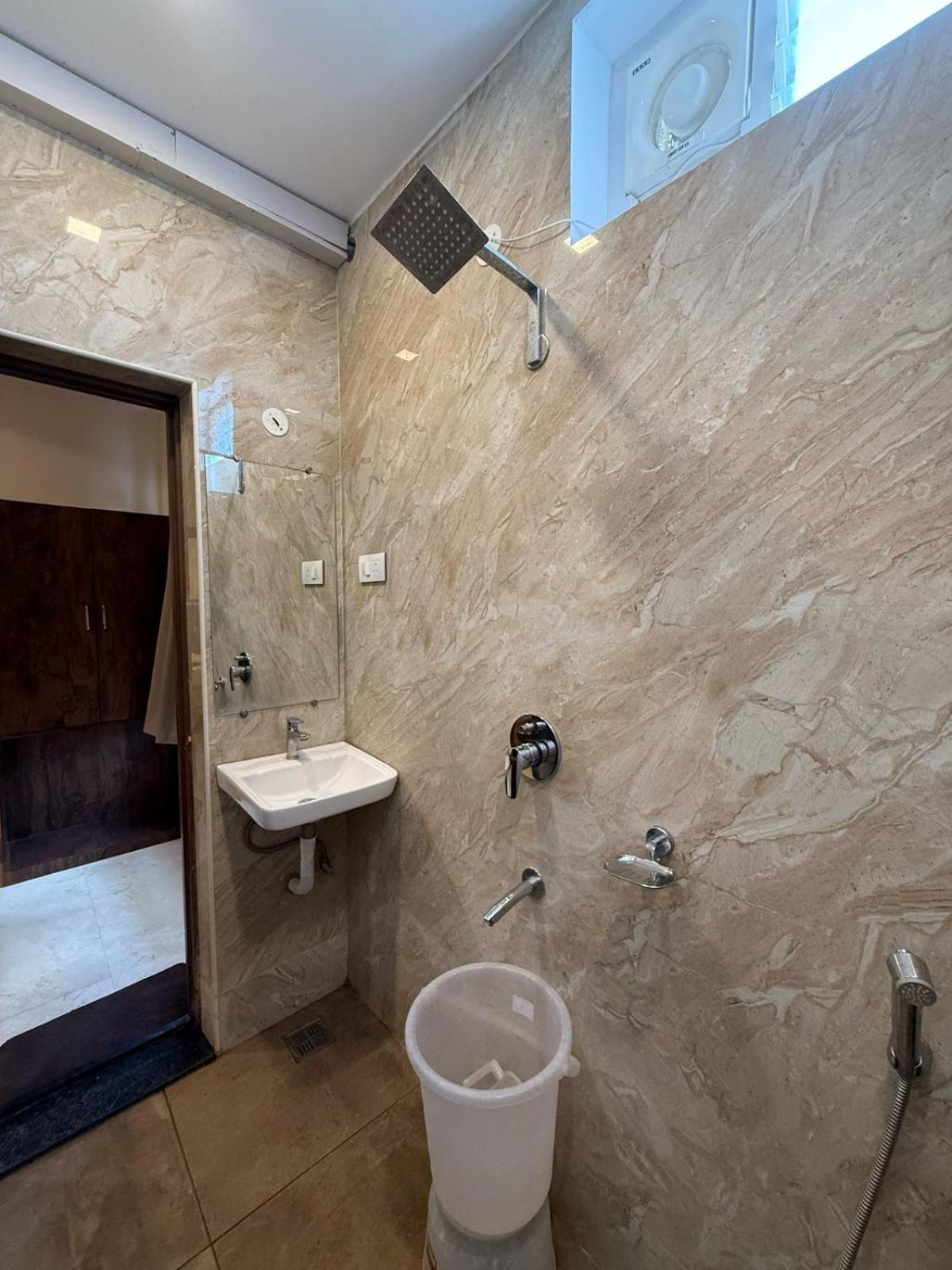 Hotel Arudra Residency Tiruvannāmalai Zewnętrze zdjęcie